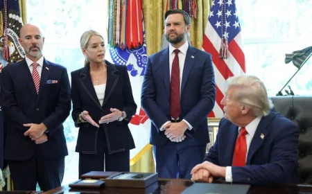 এক্সক্লুসিভ  ট্রাম্প প্রশাসনের নতুন হুমকি, ইইউ’র ডিজিটাল আইন প্রয়োগকারী কর্মকর্তাদের ওপর নিষেধাজ্ঞা